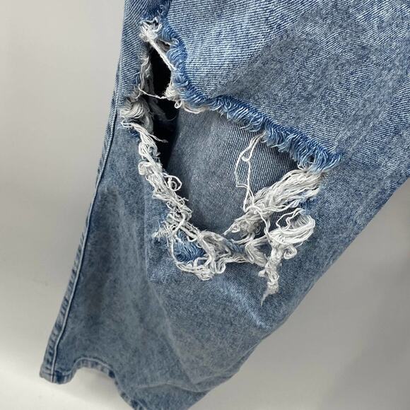 Social Tourist Distressed Boyfriend Jeans Hi-Rise Medium Wash Stretch Sz 30 - Picture 4 of 9